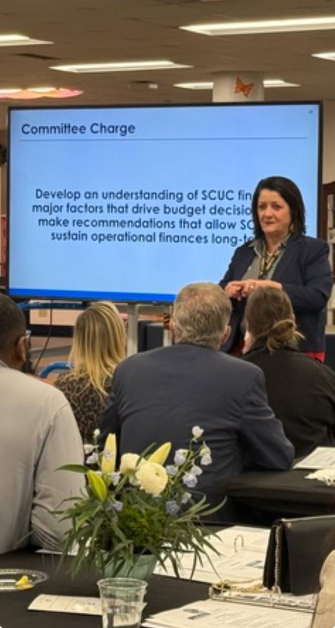 Superintendent Meloni presenting to Leadership CORE members at Clemens High School